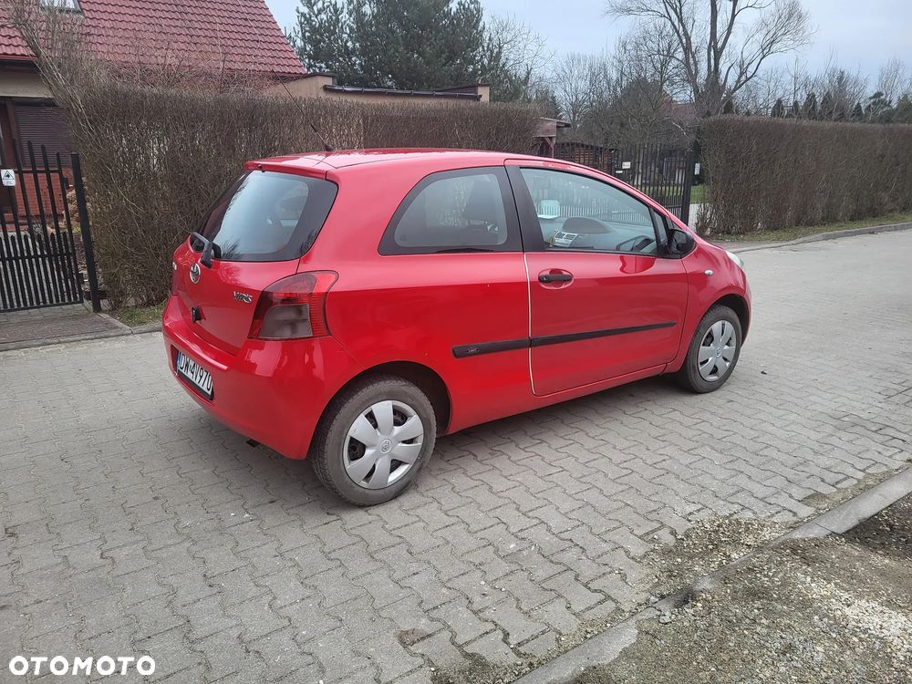 Toyota Yaris 1.0 Terra A/C - 5