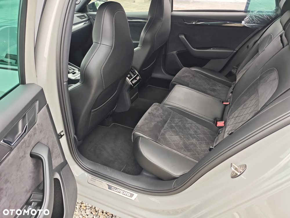 Skoda Superb 2.0 TSI 4x4 DSG Sportline - 15