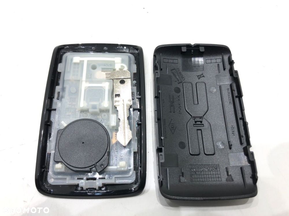 KLUCZYK  DACIA DUSTER (HM_) 2017 - 2022 1.0 TCe 90 67 kW [91 KM] benzyna 2021 - 2022 - 3