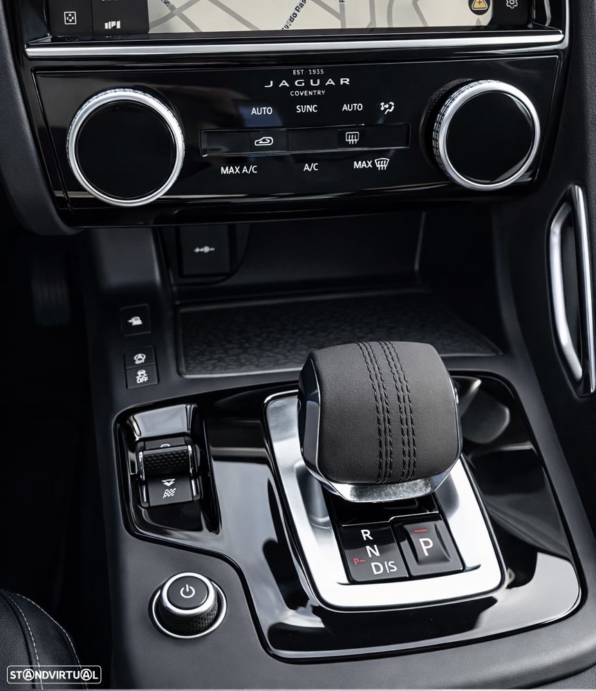 Jaguar E-Pace D200 AWD R-Dynamic HSE - 8