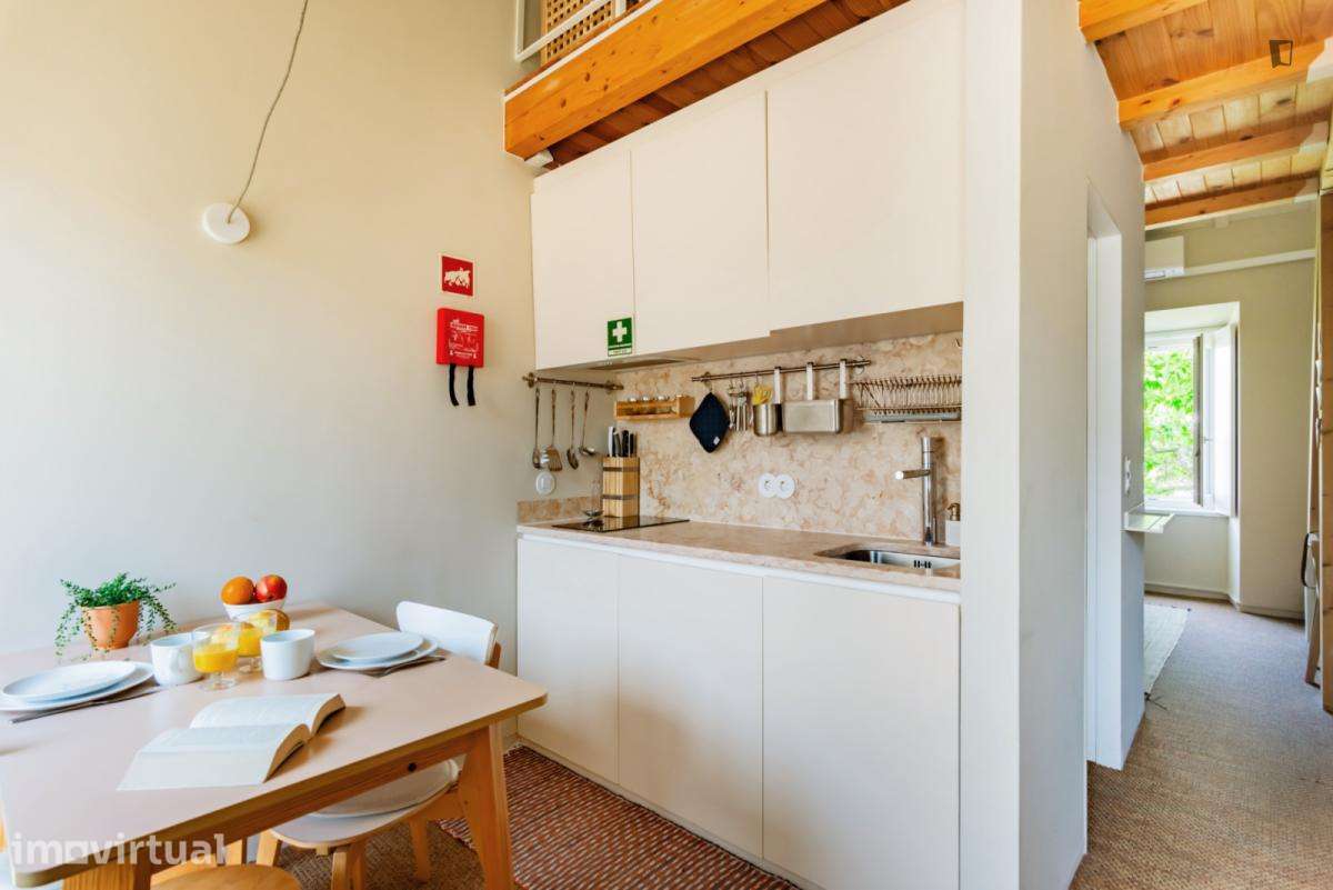Apartamento com 1 quartos - localizado em Graça Lisbon - Grande imagem: 4/10