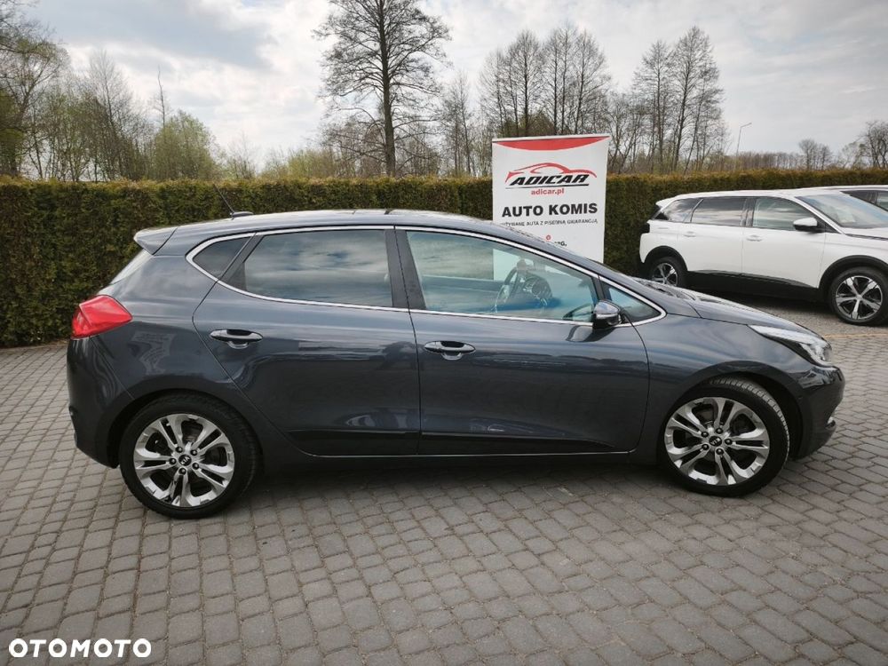 Kia Ceed - 5
