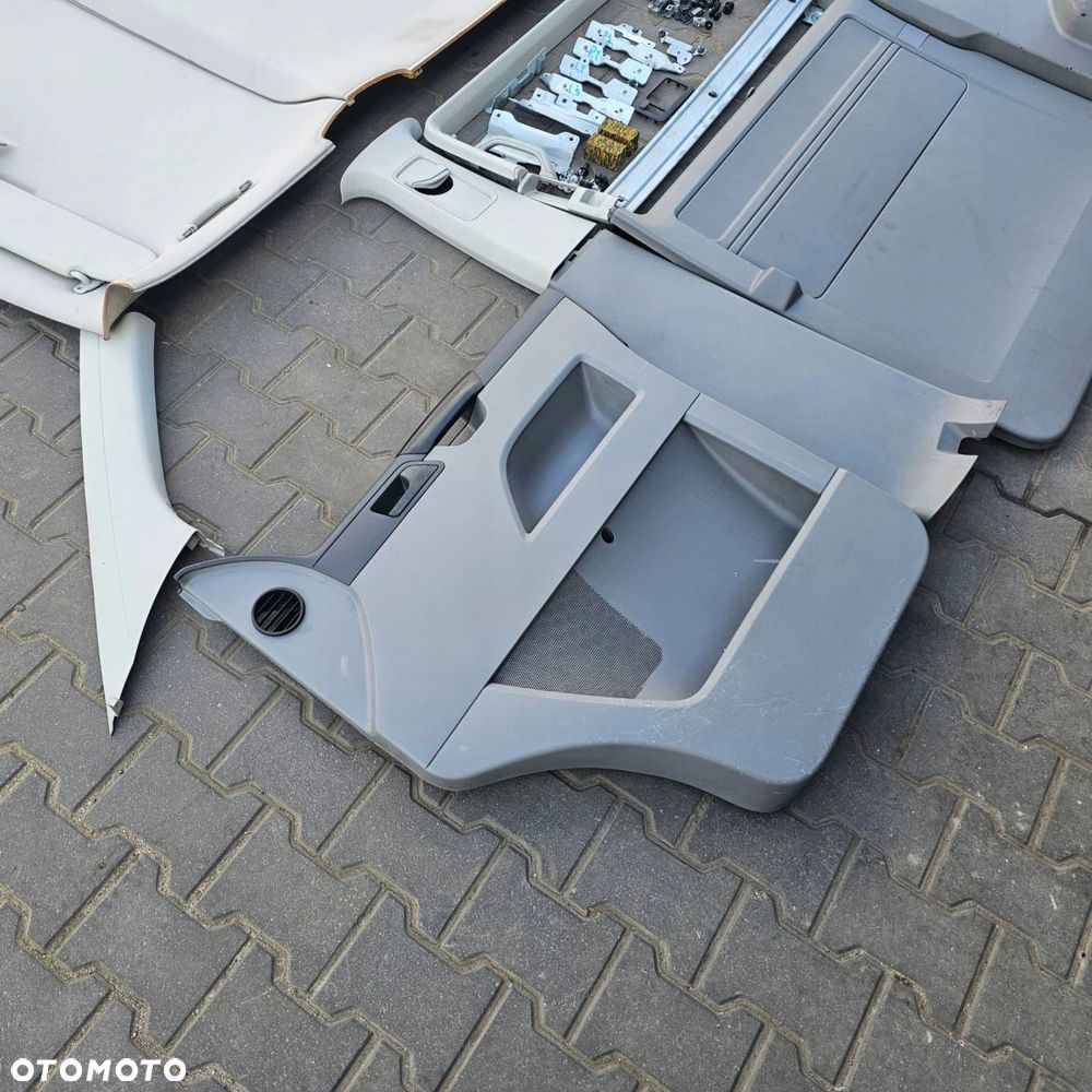 VW T5 T6 CARAVELLE KRÓTKA wnętrze podsufitka tapicerka słupek KOMPLET - 11