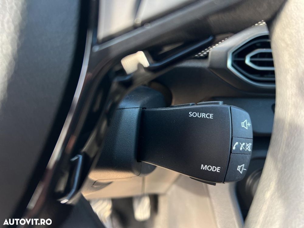 Dacia Logan TCe 90 MT6 Expression - 24