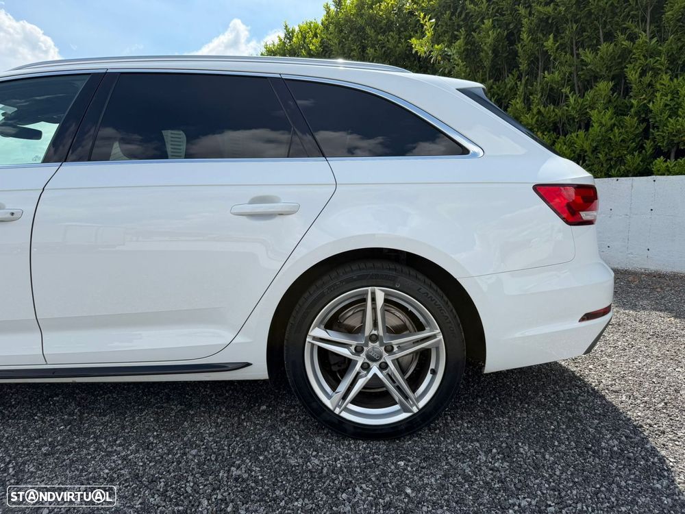 Audi A4 Avant 2.0 TDI Multitronic S-line - 31