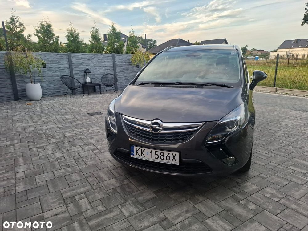 Opel Zafira 1.4 T Cosmo EcoFLEX S&S EU6 - 25
