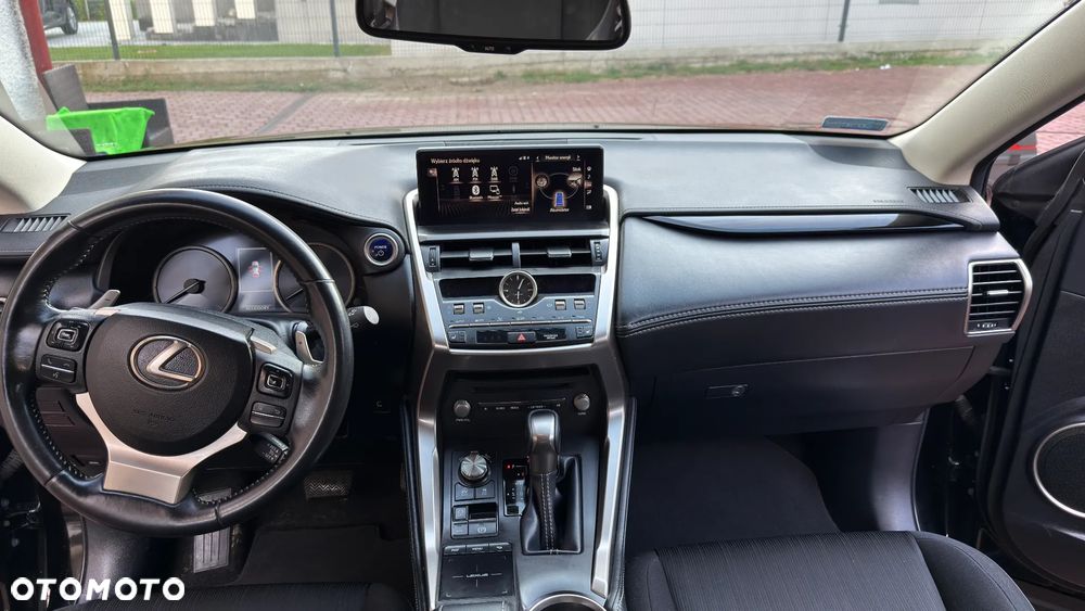 Lexus NX 300h Elegance + Business AWD - 9