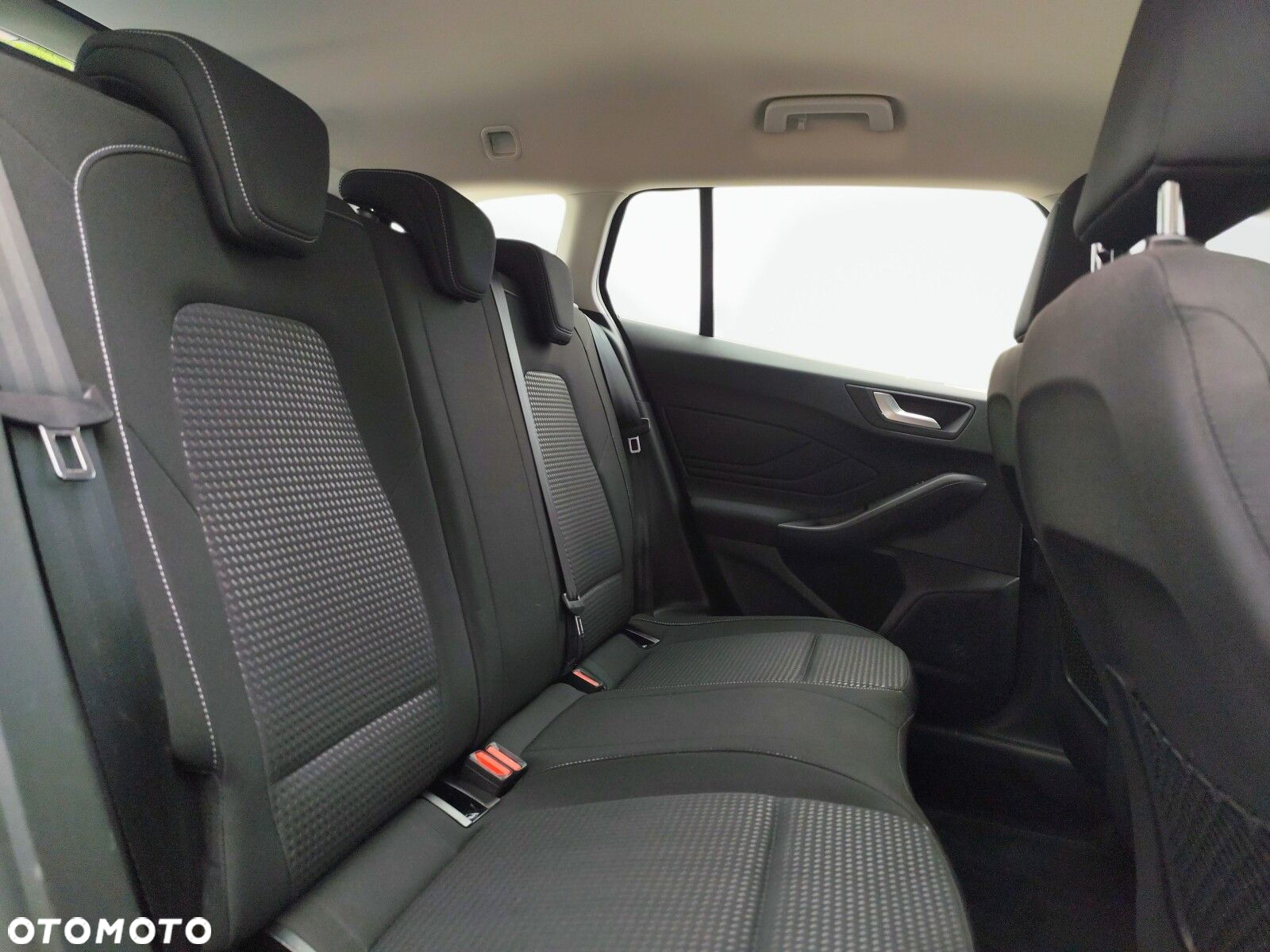 Ford Focus - 17