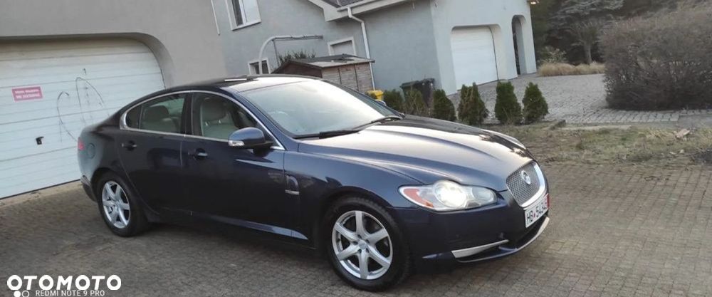 Jaguar XF 2.7 V6 Premium Luxury - 27