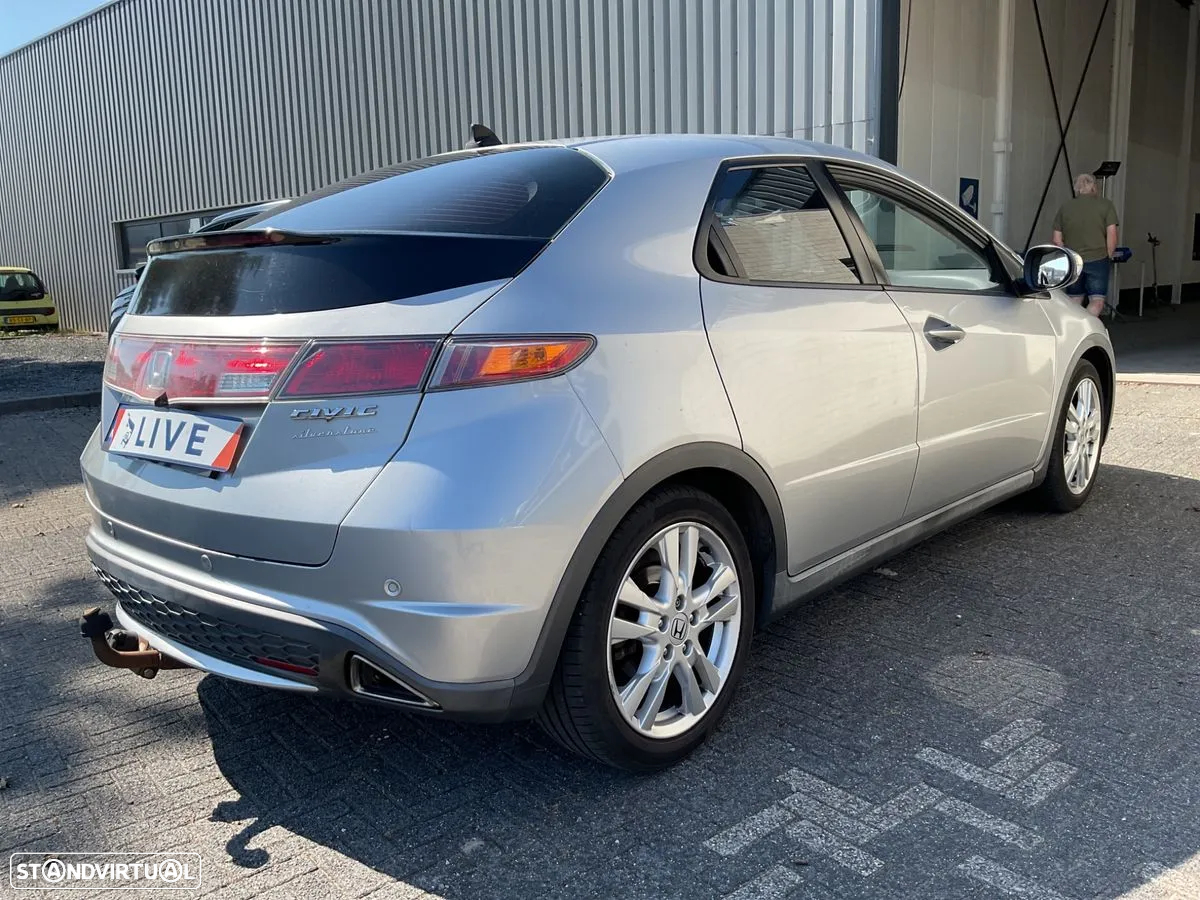 Honda Civic 1.4 i-VTEC Elegance - 2