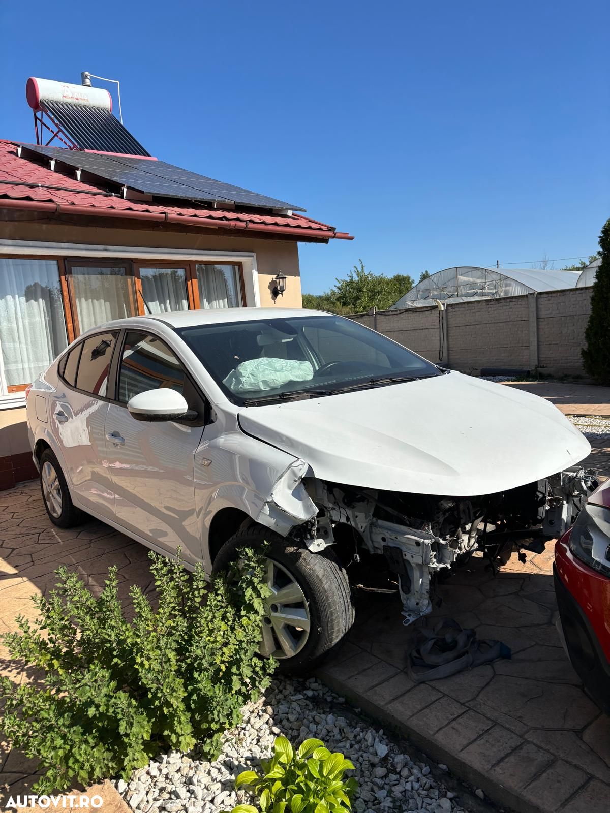 Dacia Logan - 1