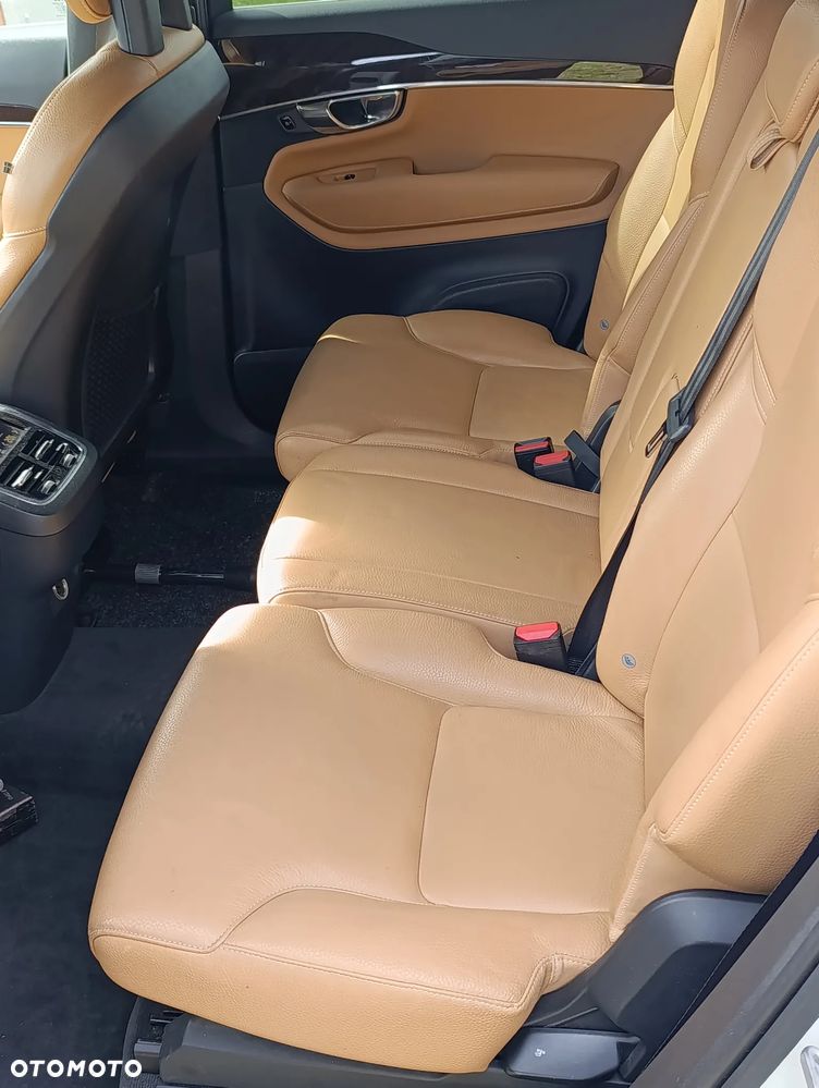 Volvo XC 90 T6 AWD Geartronic Momentum - 23