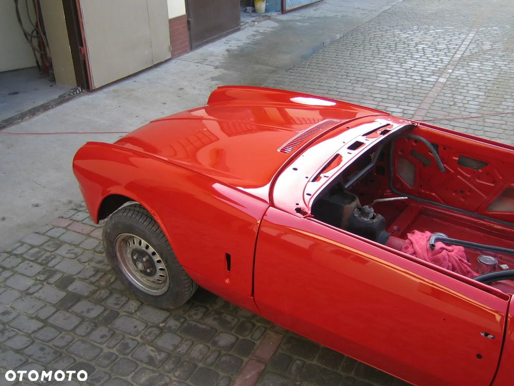 Triumph Spitfire - 13