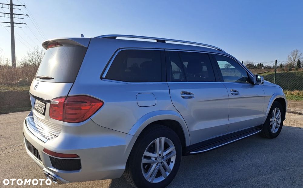 Mercedes-Benz GL - 6