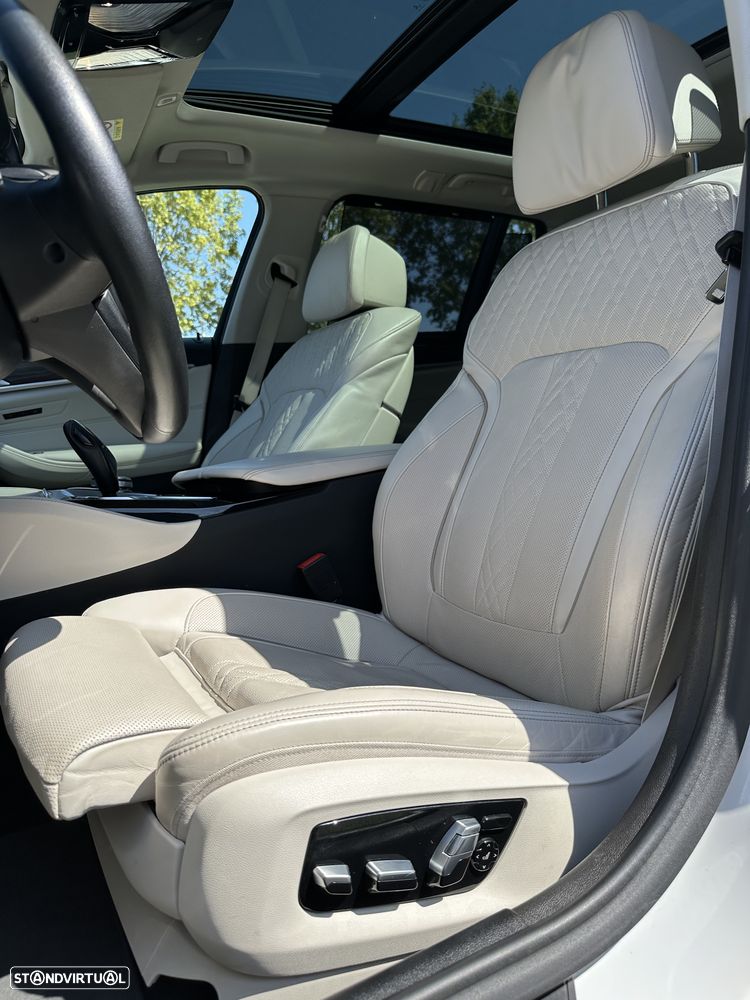 BMW 530 e xDrive Aut. Luxury Line - 17