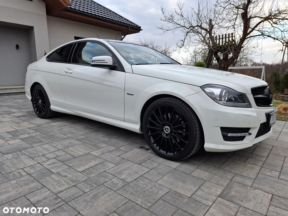 Mercedes-Benz Klasa C 350 BlueEFFICIENCY 7G-TRONIC Edition 1 - 6