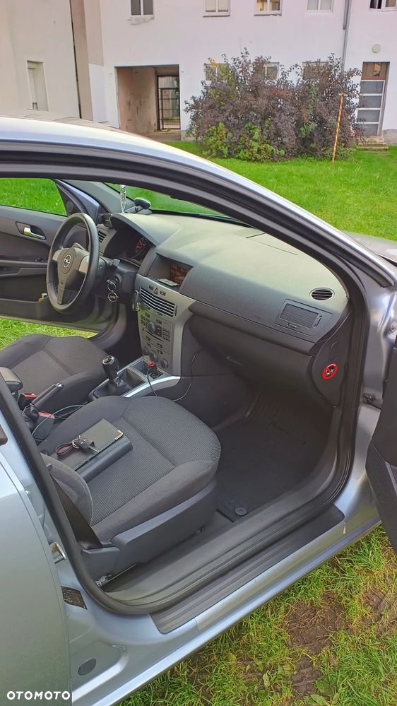Opel Astra 1.4 - 18