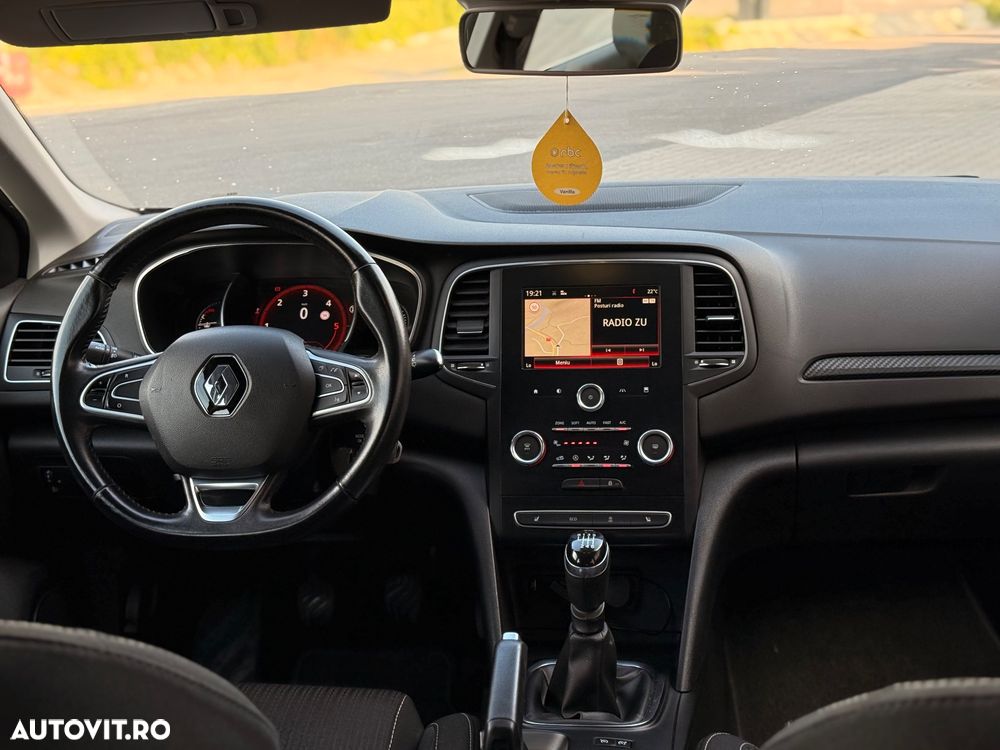 Renault Megane - 7