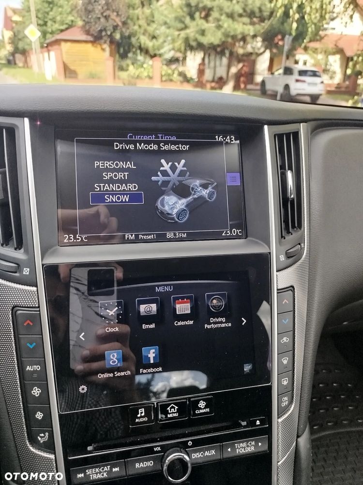 Infiniti Q50 - 8