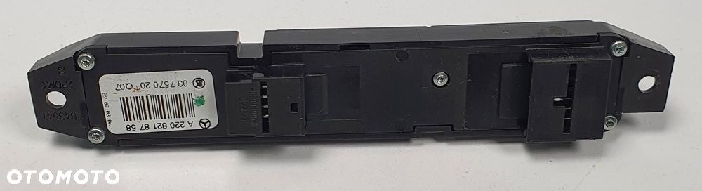 WŁĄCZNIK PRZEŁĄCZNIK DISTRONIC MERCEDES W220 A2208218758 - 2