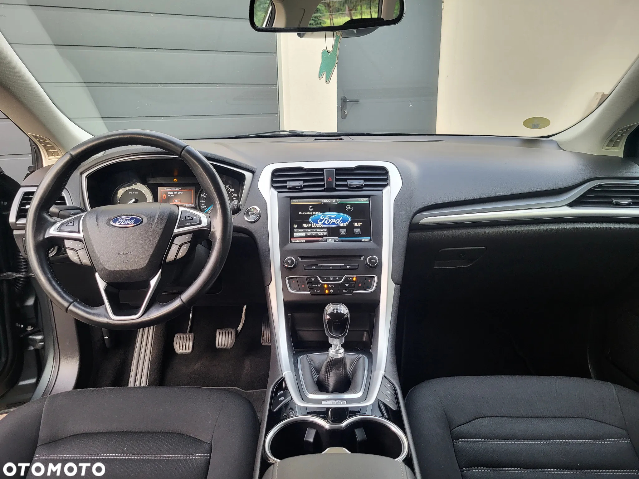 Ford Mondeo 2.0 EcoBlue Executive Plus - 27