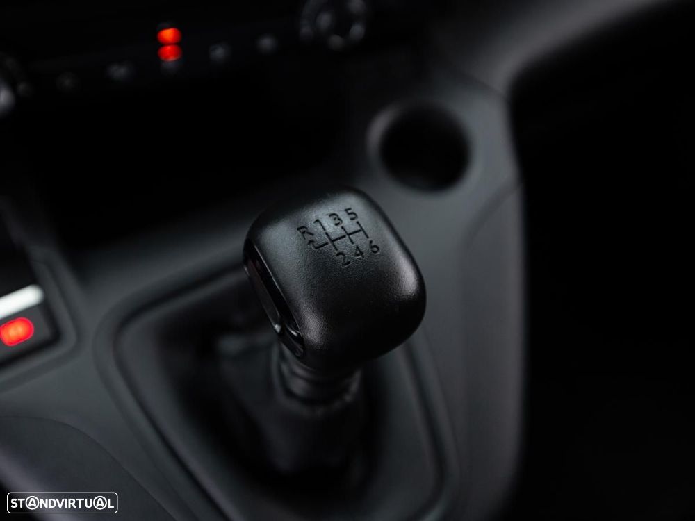 Peugeot Partner 1.5 BlueHDi Standard 3L c/IVA - 17