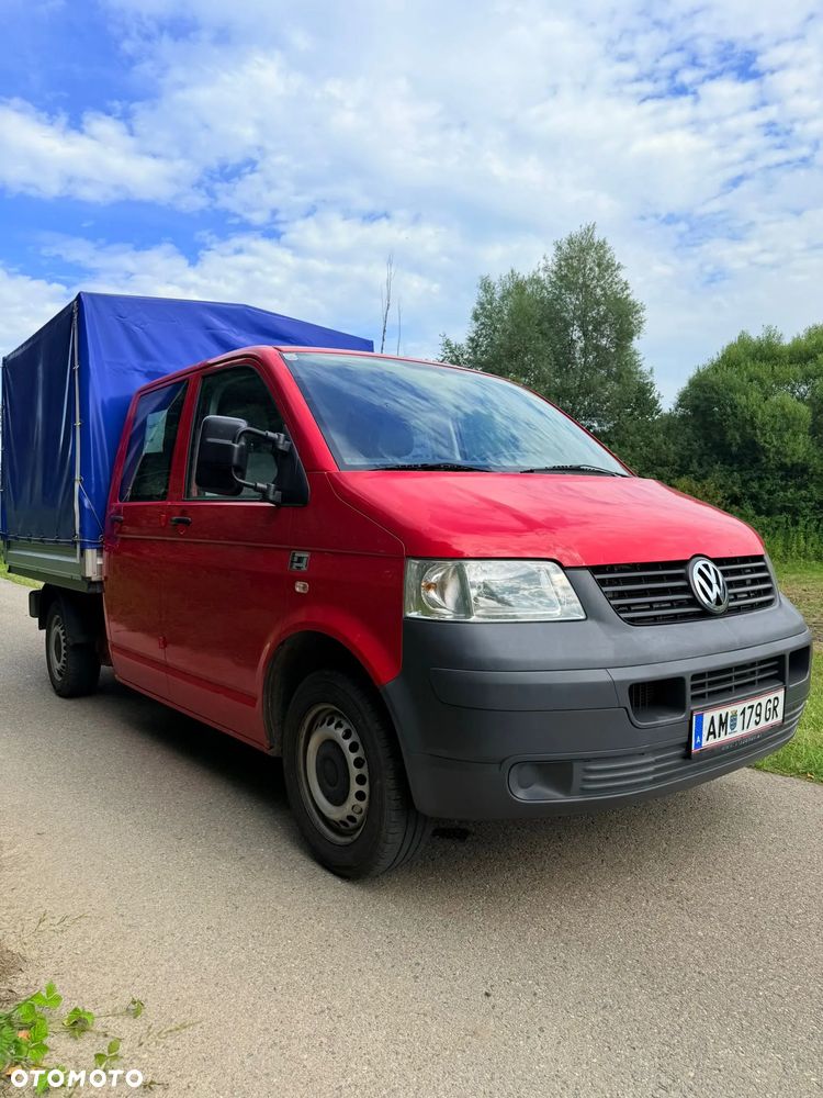 Volkswagen Transporter - 1