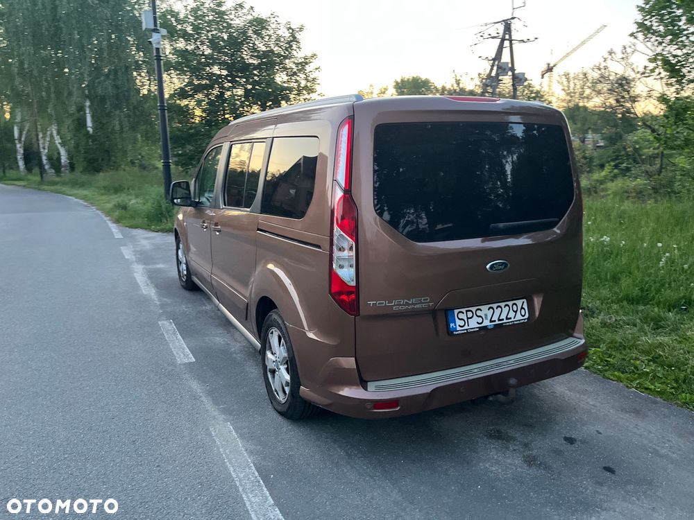 Ford Tourneo Connect - 10