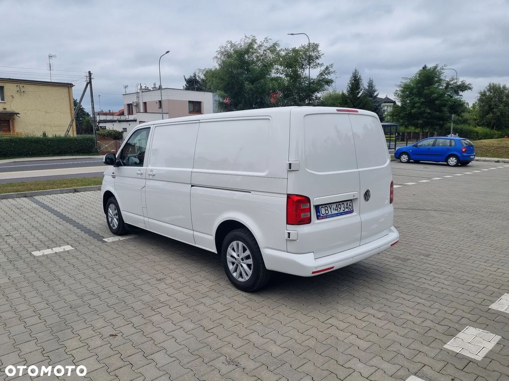 Volkswagen Transporter - 5