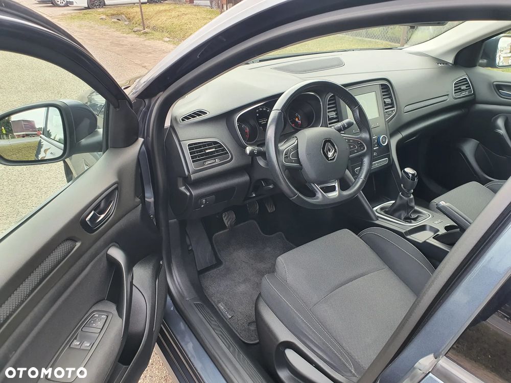 Renault Megane ENERGY TCe 100 LIMITED - 9