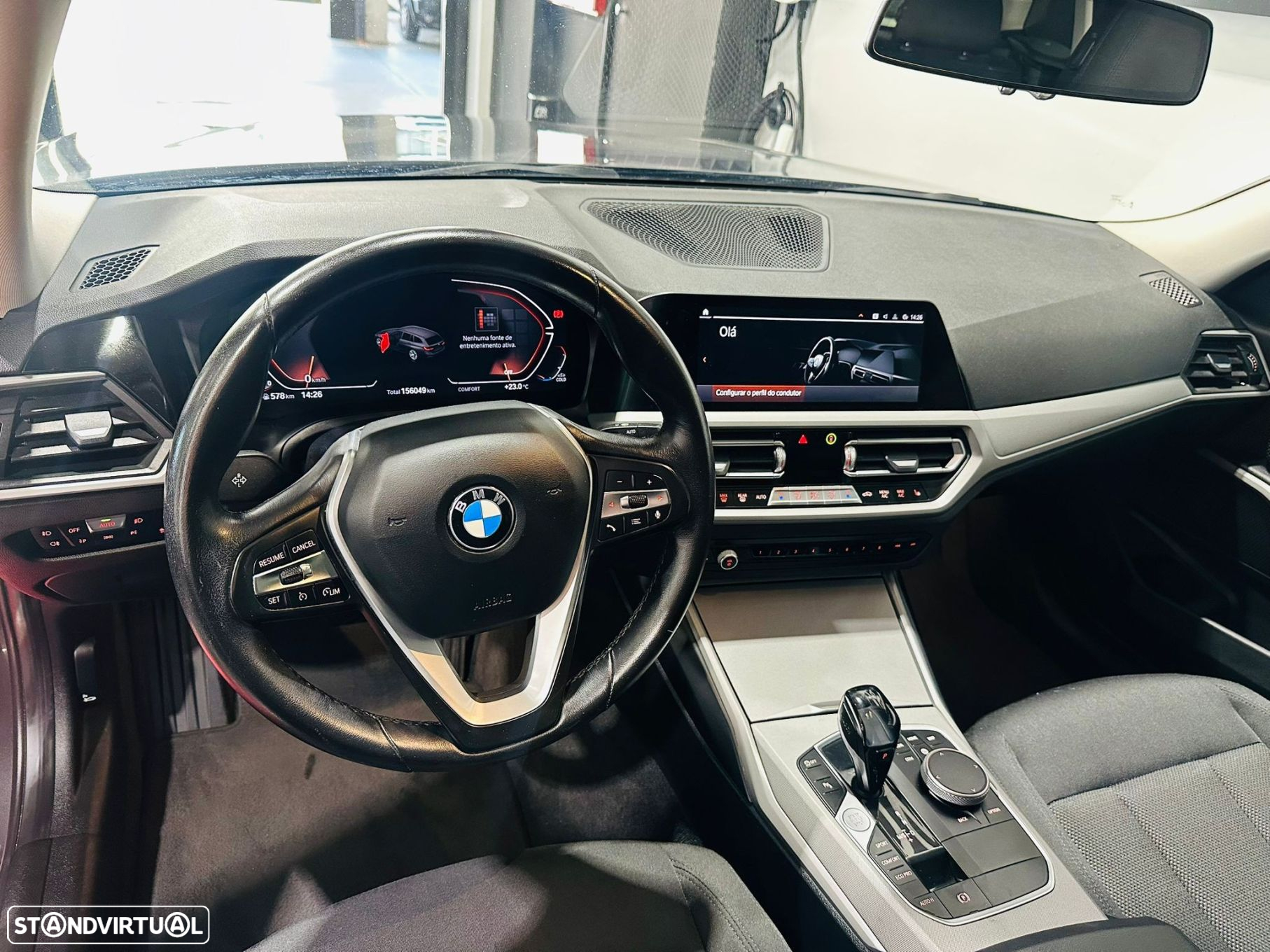 BMW 318 d Touring Auto - 8