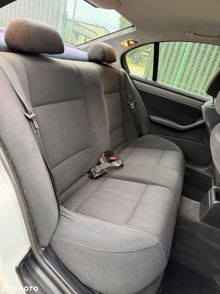 BMW Seria 3 - 20