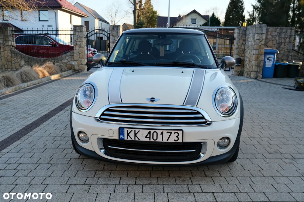 MINI Cooper Standard - 5