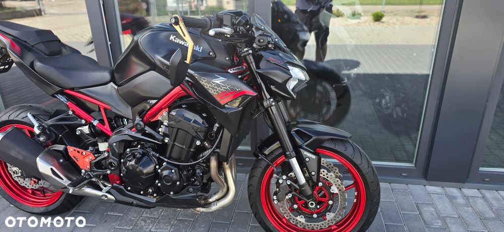 Kawasaki Z 900 - 14