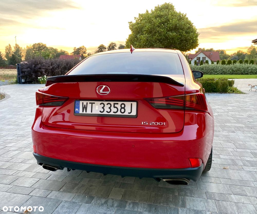 Lexus IS - 22