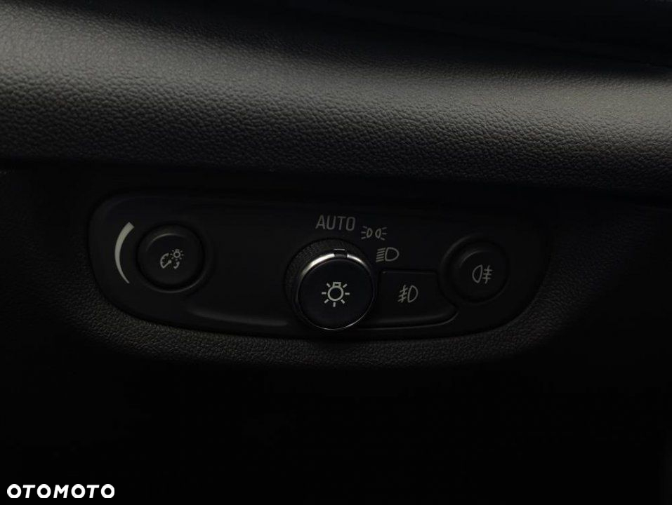 Opel Insignia - 26
