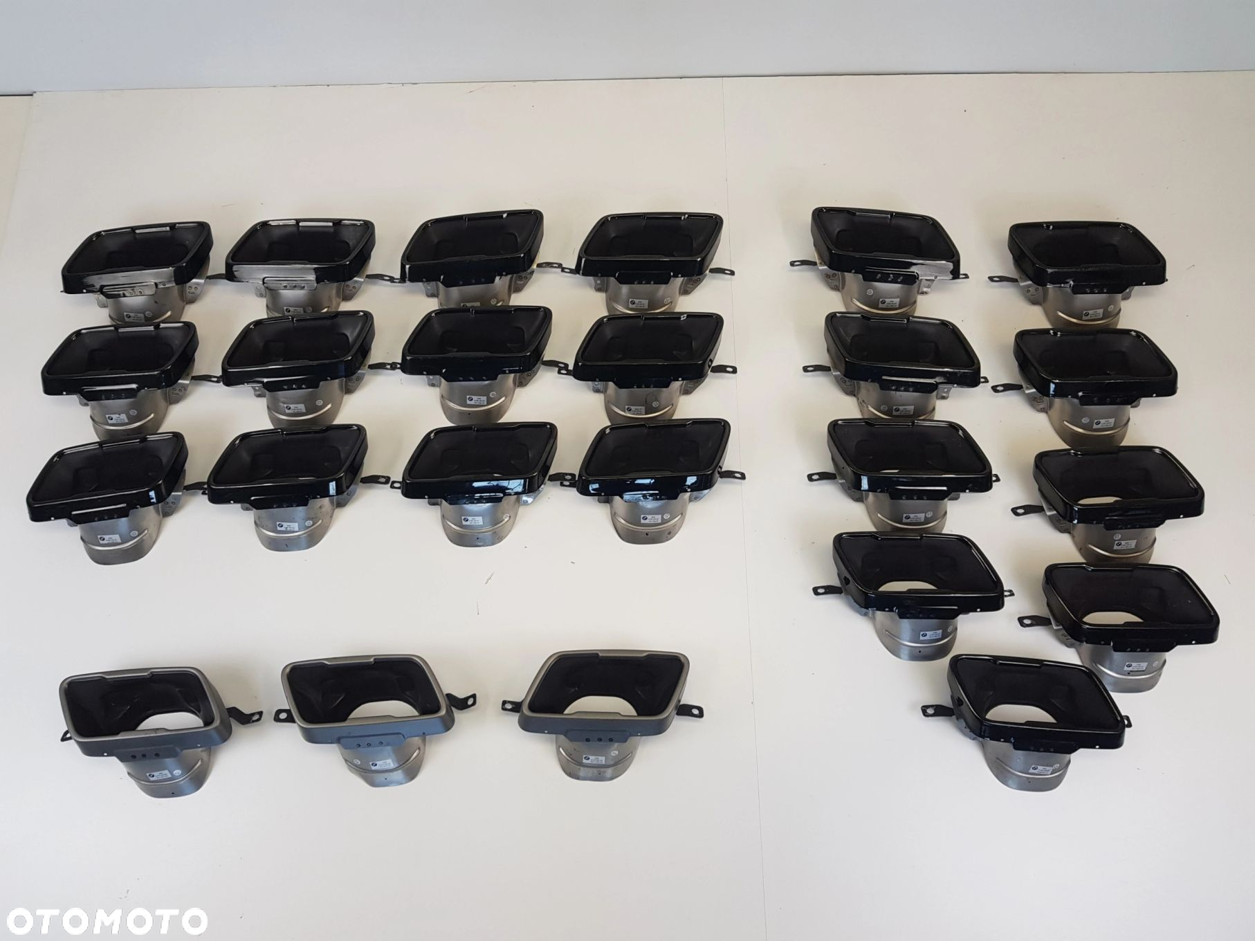 Końcówka wydechu tłumika Prawa Prawy Tył BMW 2 F44 M235i 8075532 - 11