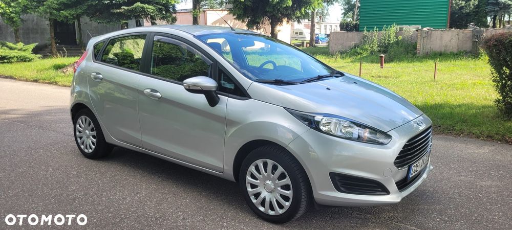 Ford Fiesta - 15