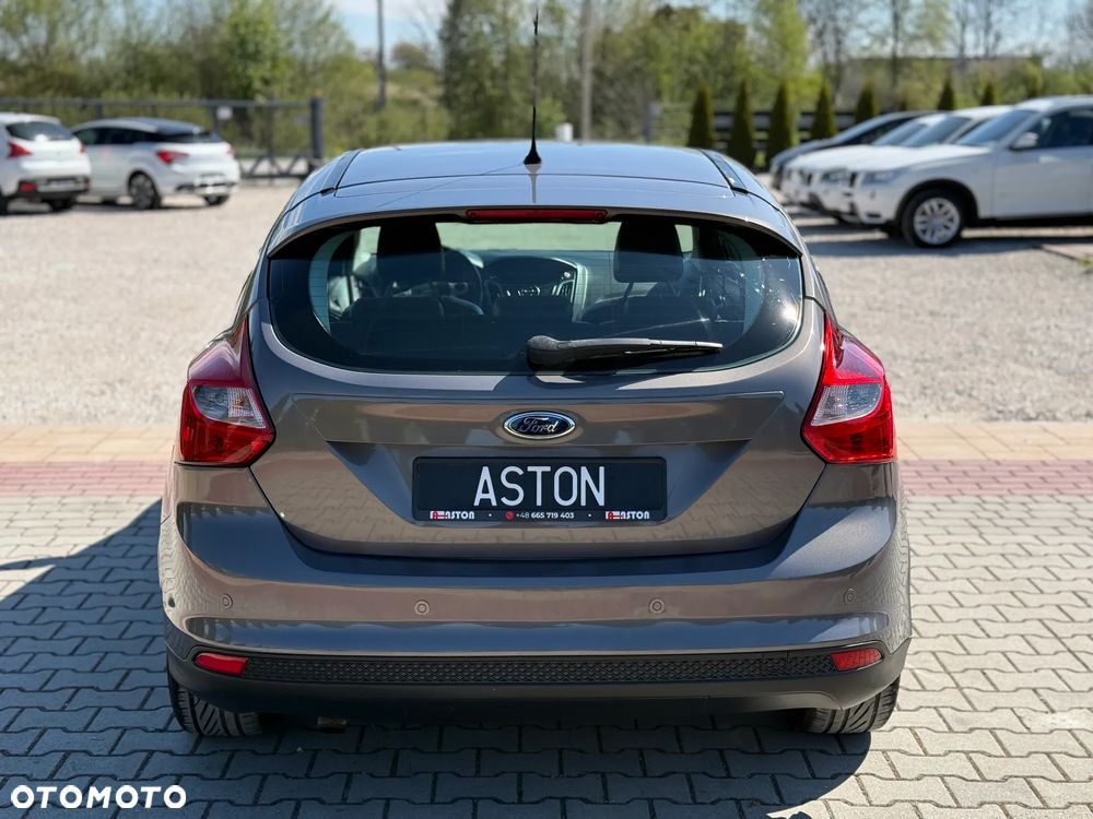 Ford Focus 1.6 TDCi DPF Titanium - 9