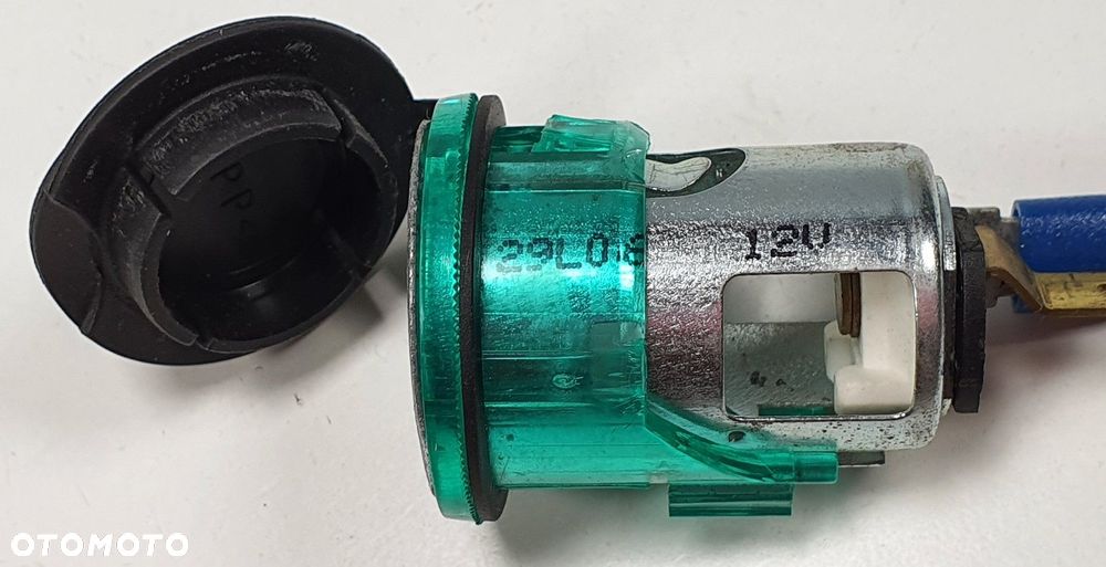 GNIAZDO ZAPALNICZKI BMW 6 E63 E60 E61 E64 - 3