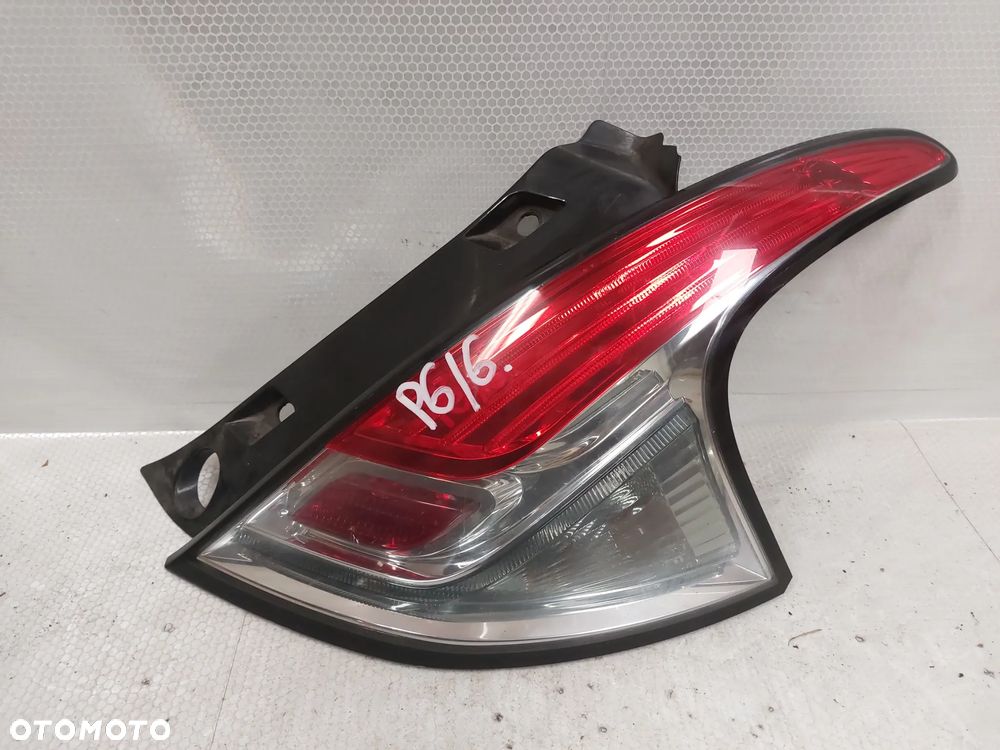 .  LAMPA TYL TYLNA PRAWA LANCIA YPSILON 3 - 1