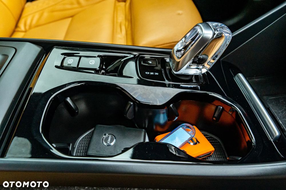 Volvo XC 40 T5 AWD Inscription - 24