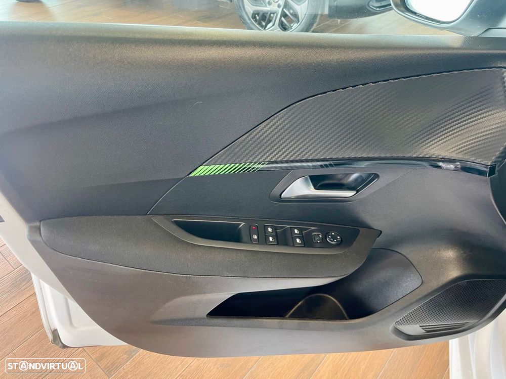 Peugeot 208 1.2 PureTech Active Pack - 19