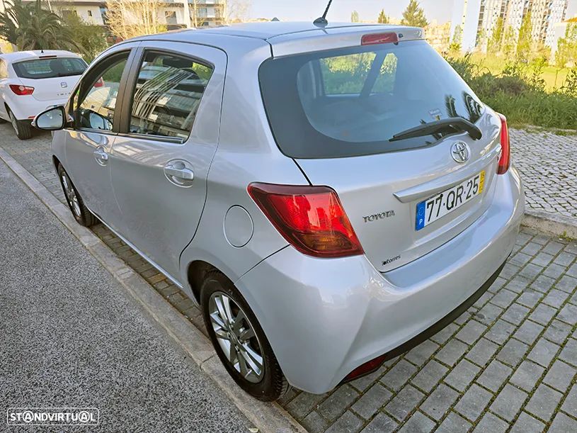 Toyota Yaris 1.0 VVT-i ACtive+AC - 4