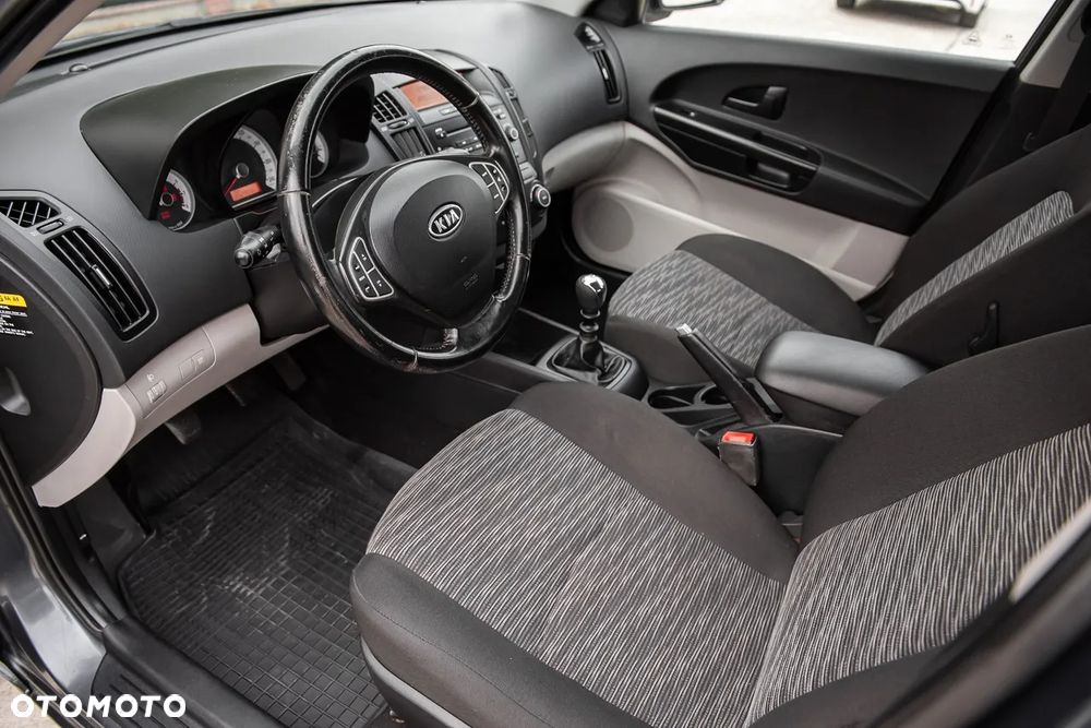 Kia Ceed 1.4 CVVT LX Basis - 15