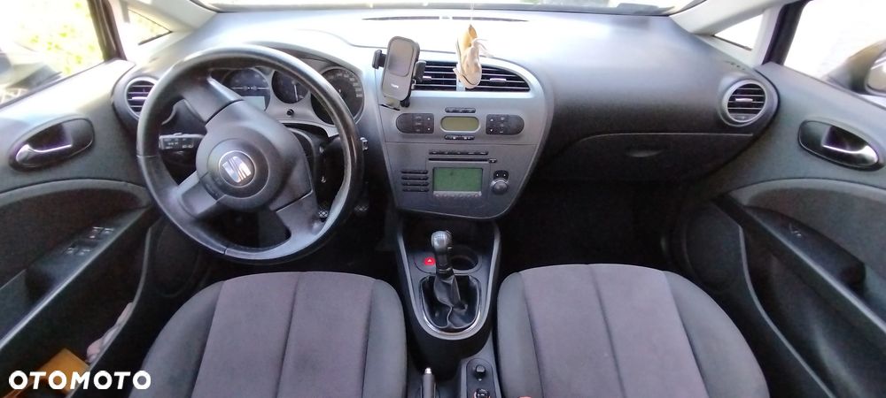 Seat Leon 2.0 TDI Stylance - 9