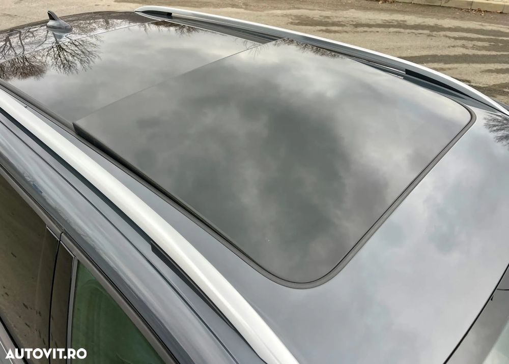 Volkswagen Golf 2.0 TDI SCR DSG R-Line - 17