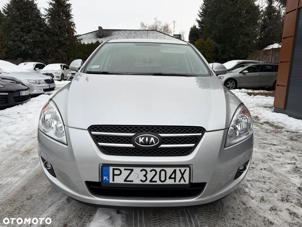 Kia Ceed 1.6 Crdi Comfort + - 12