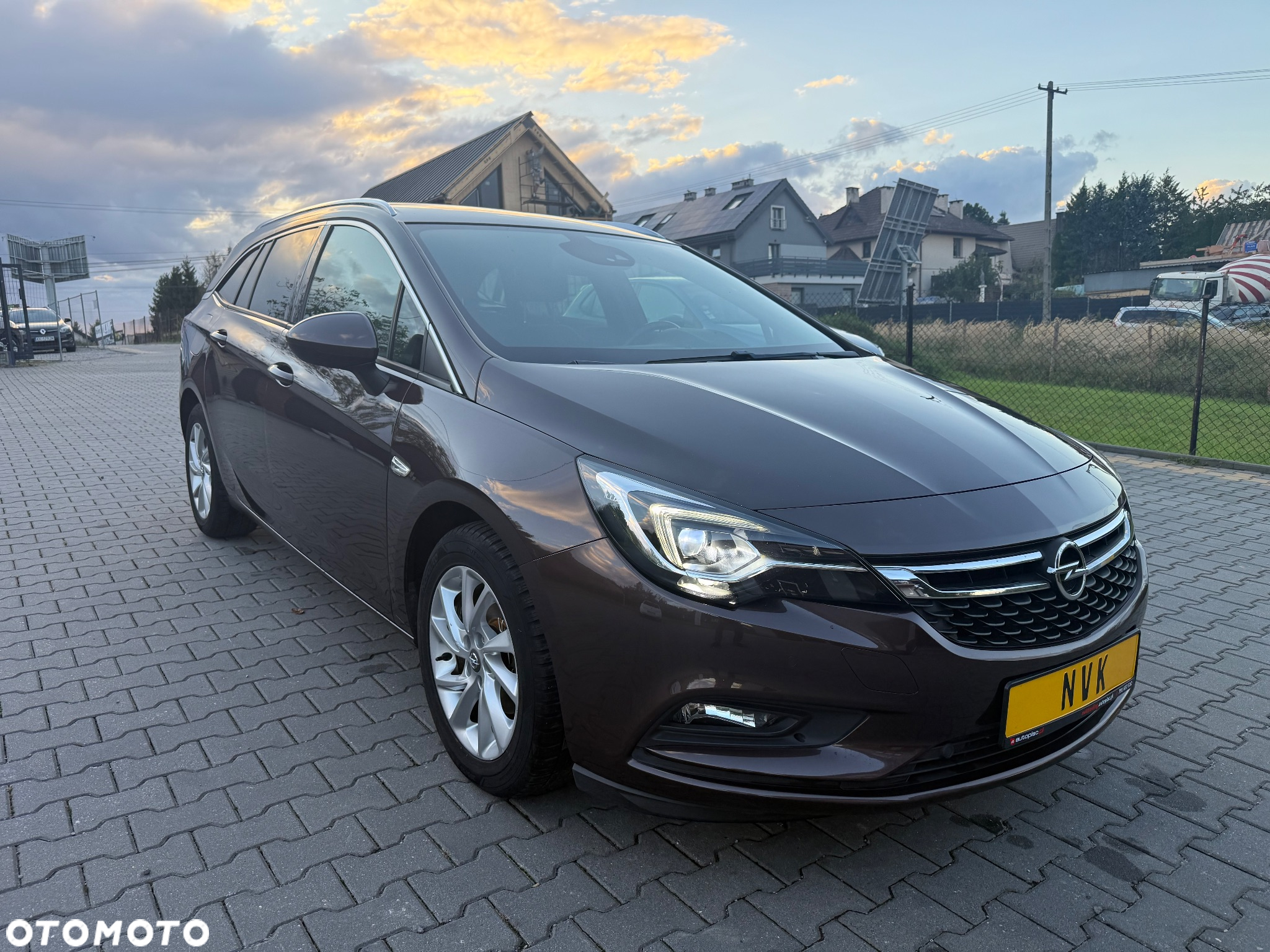 Opel Astra 1.4 Turbo Start/Stop Sports Tourer Innovation - 3