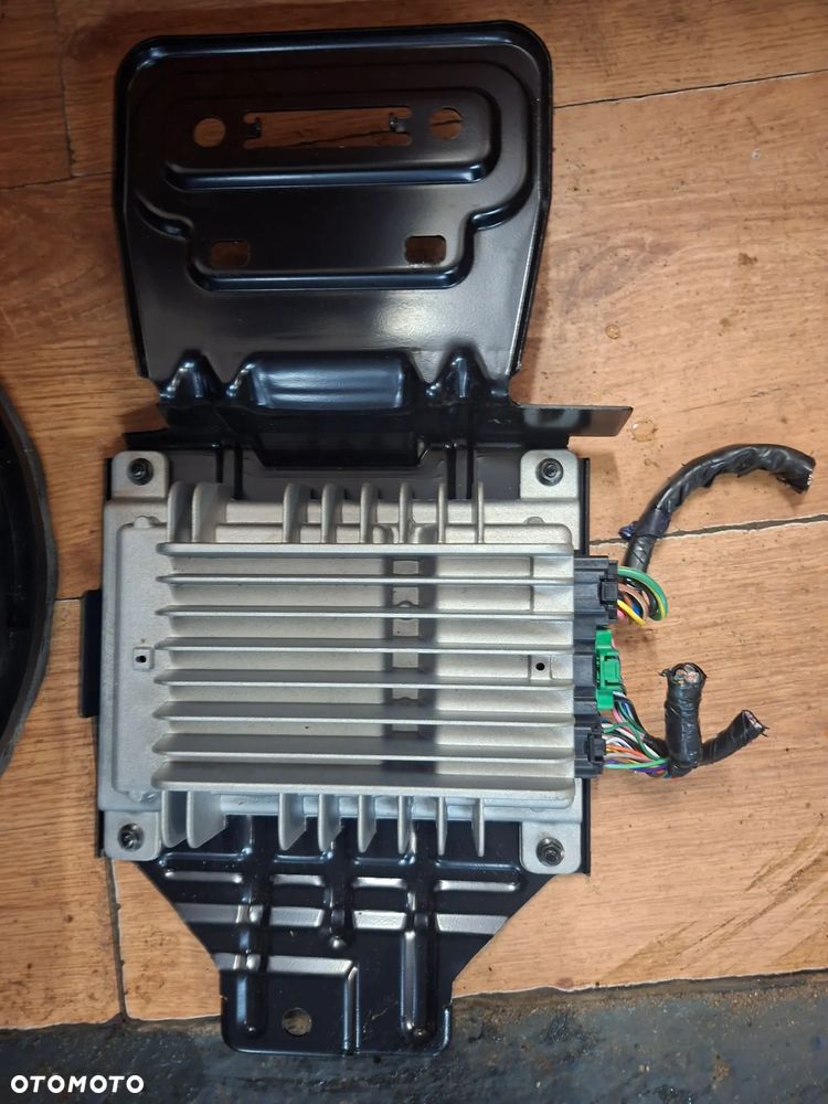 Wzmacniacz BOSE MAZDA 6 GH - 3